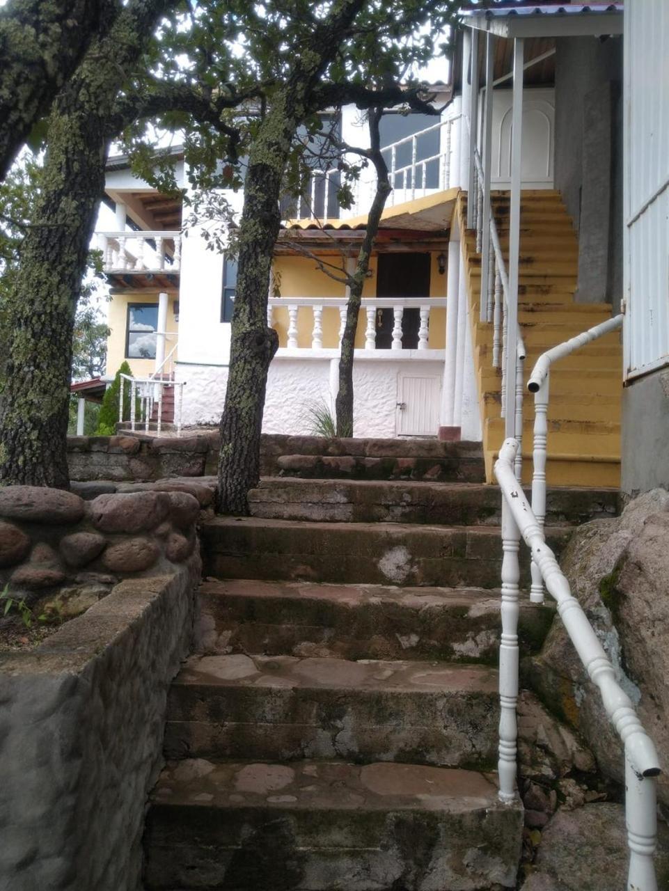 Hotel Mansion Tarahumara Areponapuchi Exterior photo
